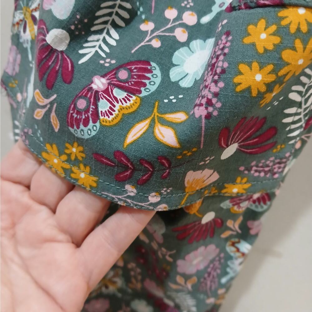 DULUTH TRADING Heirloom Gardening Bib Overalls XXS 31 NWT Fir Butterfly Floral - Picture 7 of 13